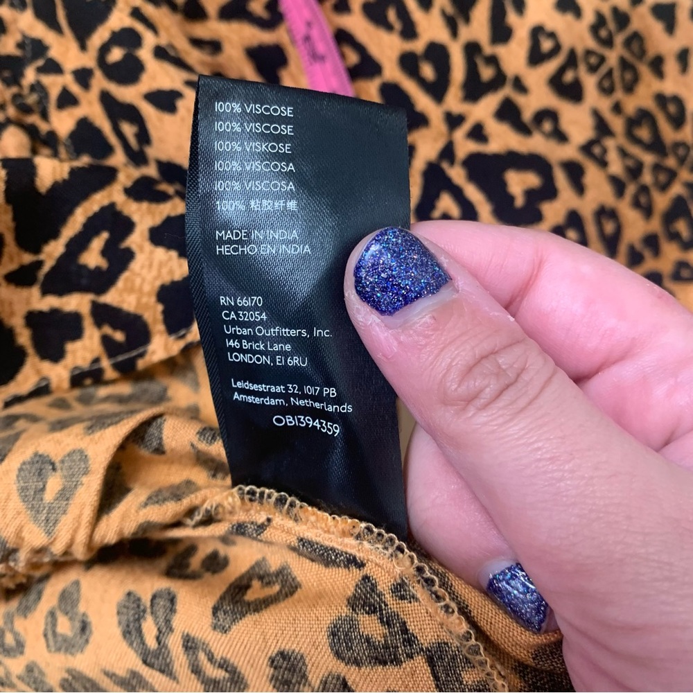 NWT Ava smock blouse cheetah small - Picture 7 of 7